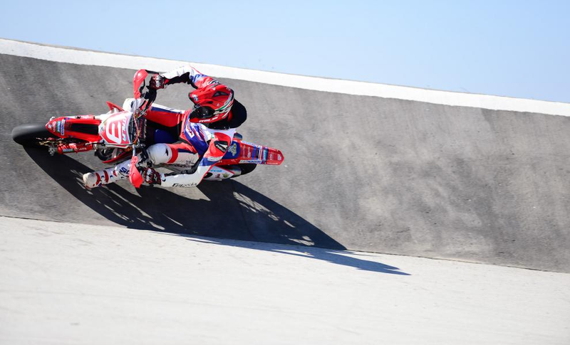 Illustration for article titled This Fully Paved Supermoto Track Is The Track Of Your Dreams
